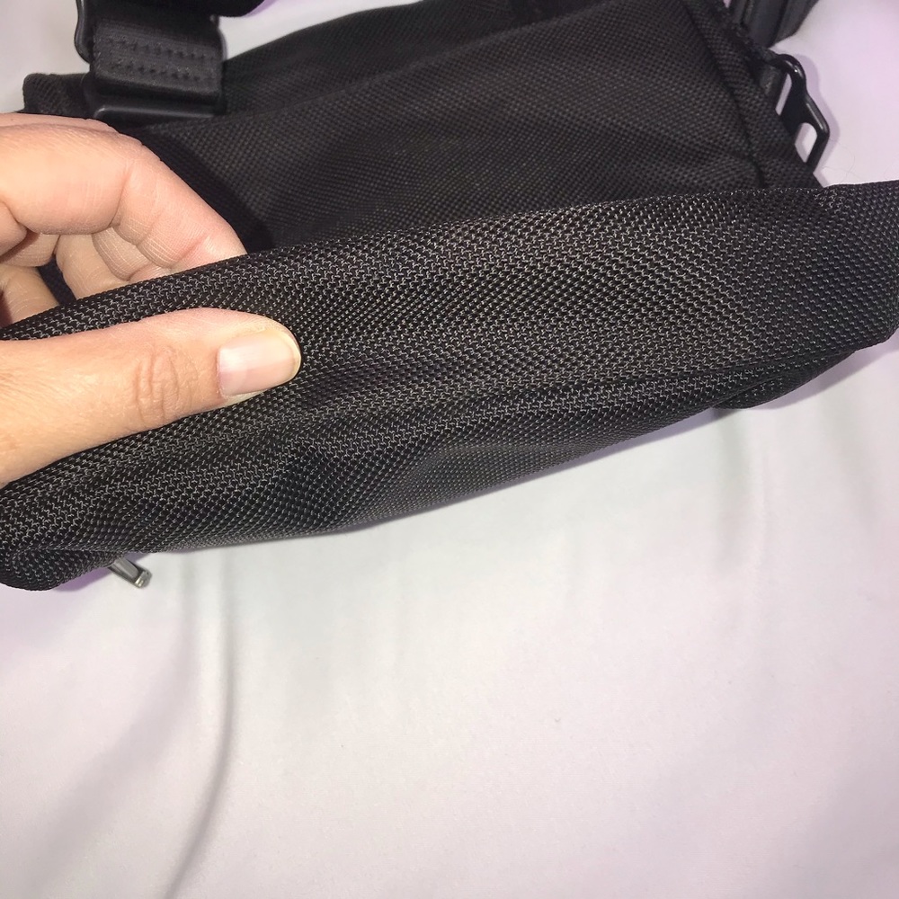 Tumi Alpha Bravo Barstow Nylon Crossbody Bag - Picture 9 of 9